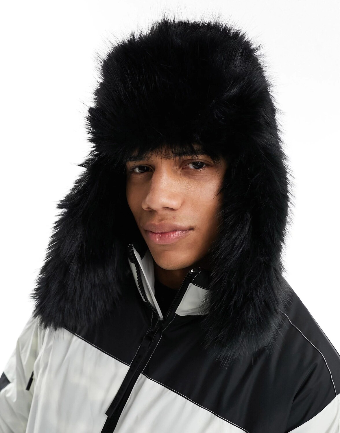 Шапка Asos 4505 Ski Faux Fur Trapper, черный