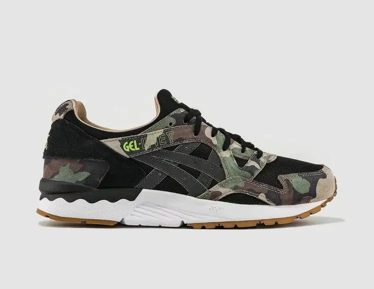 Camouflage asics 2024