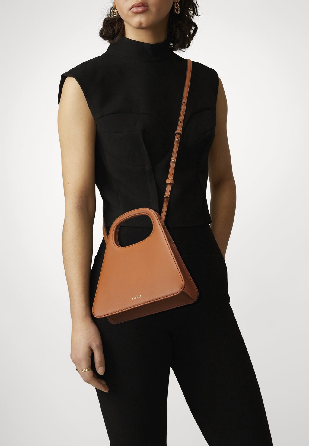 

Сумка ALOHAS THE CROSSBODY BAG, коричневый