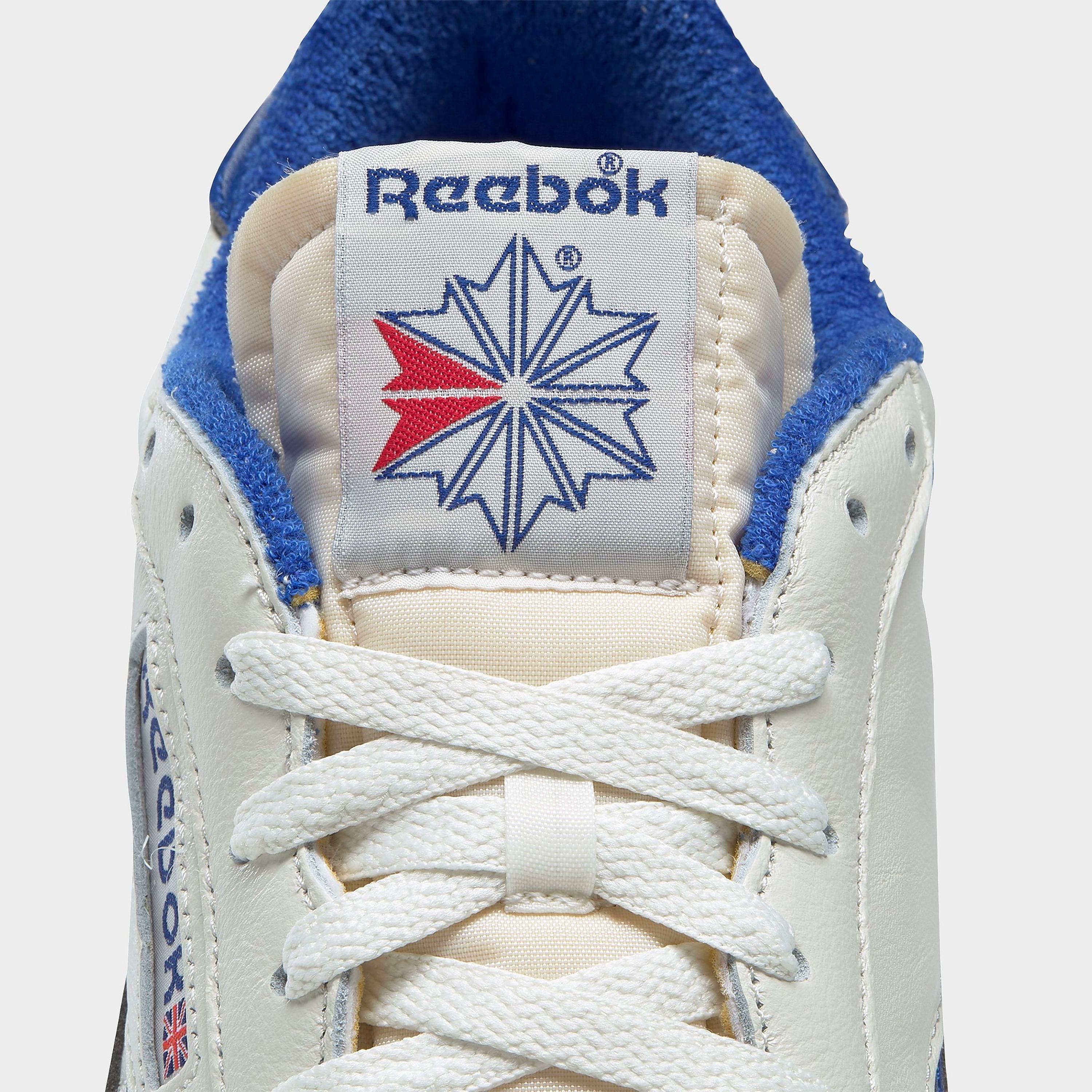 Club c revenge vintage. Кеды Reebok Club c Revenge Vintage. Женские кроссовки Reebok Club c Revenge Vintage. Кроссовки месть. Reebok Club c Revenge Vintage купить.