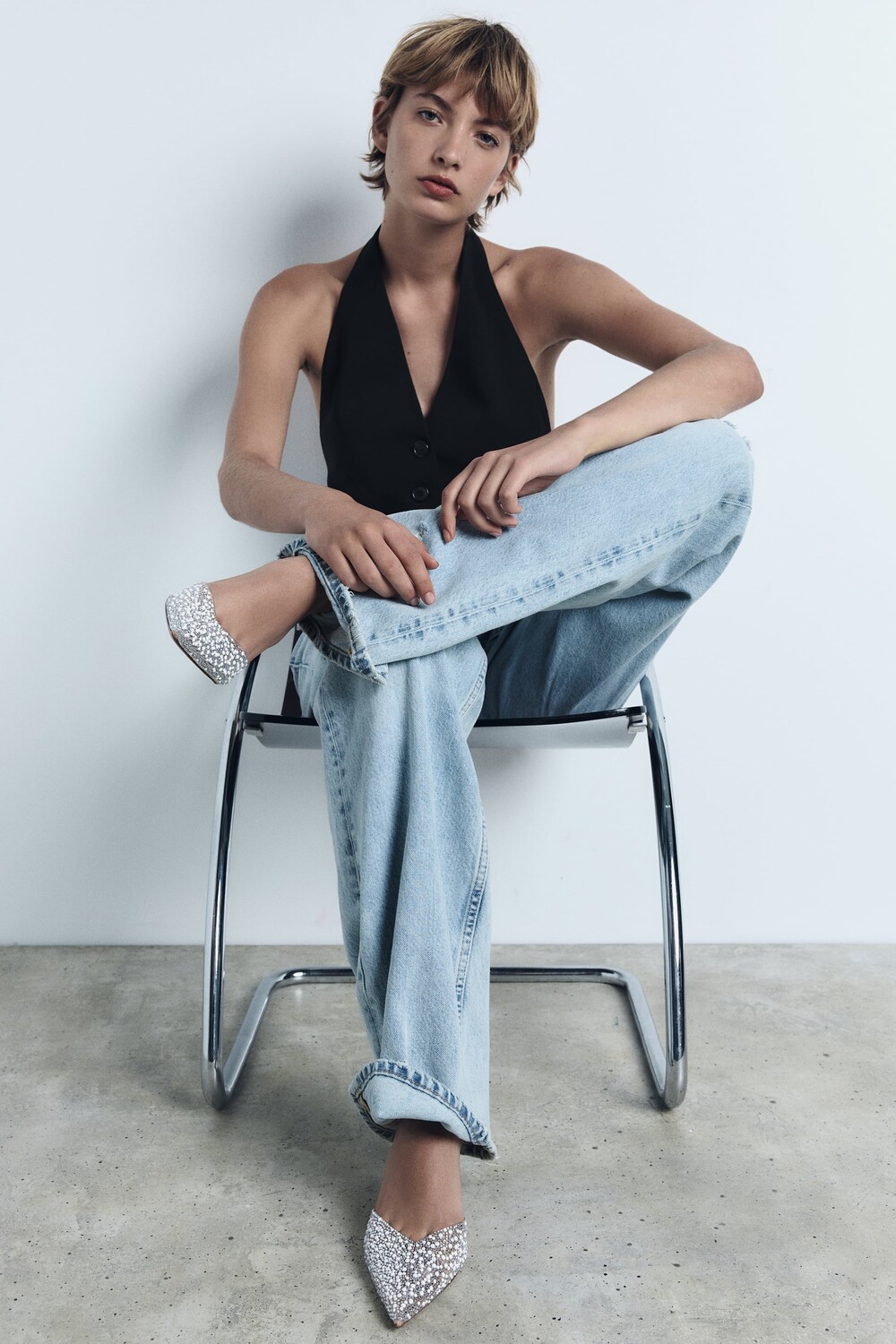 

Туфли с жемчужной отделкой сзади Zara, бежевый