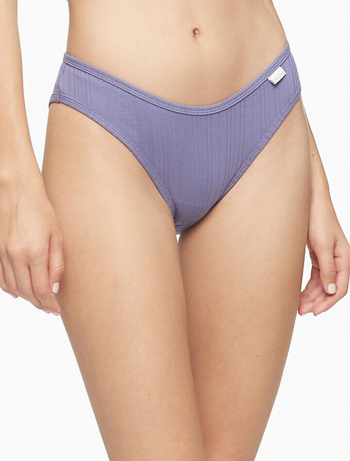 

Трусы бикини Calvin Klein Ribbed, светло-фиолетовый