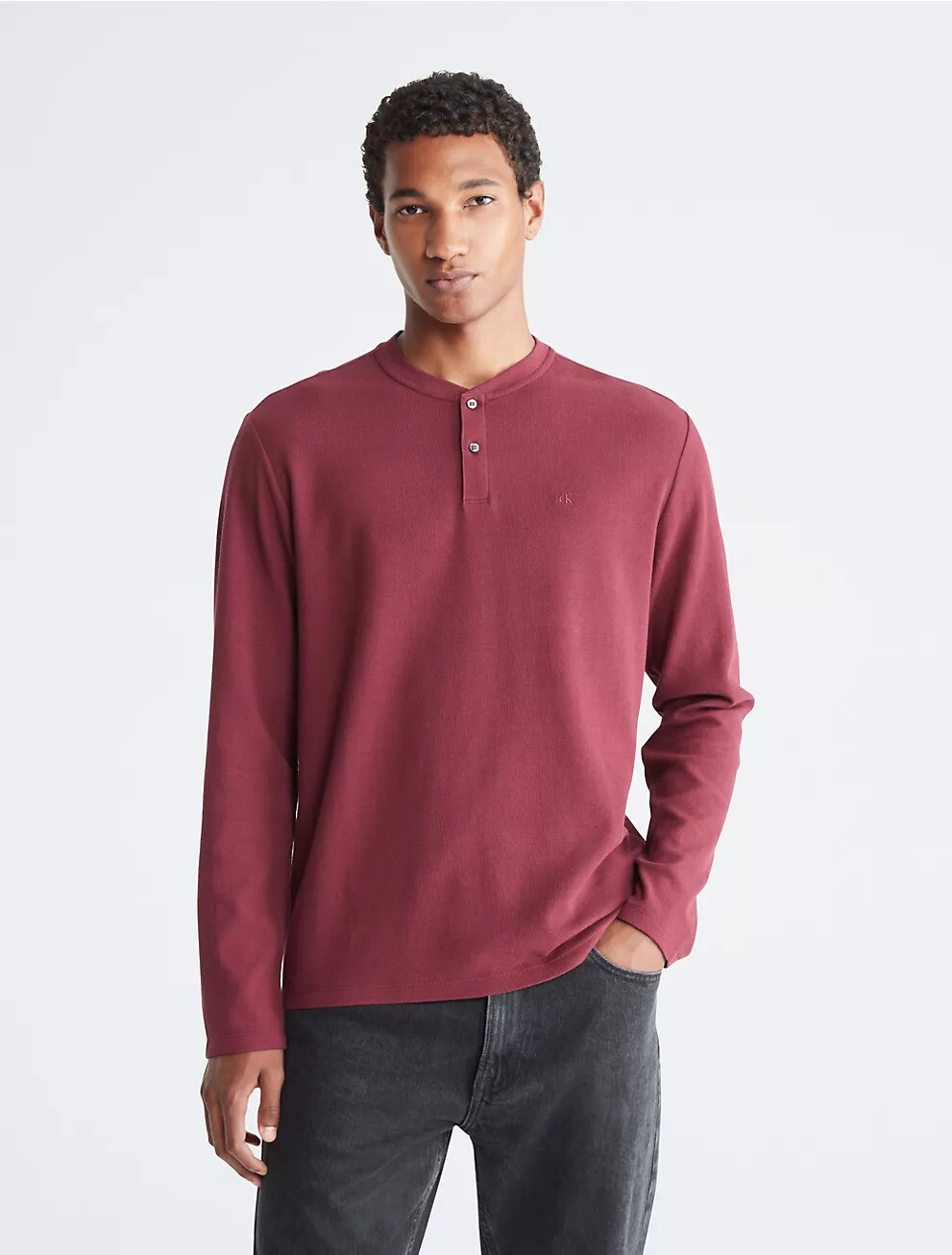 

Футболка Calvin Klein Waffle Henley Crewneck, темно-красный