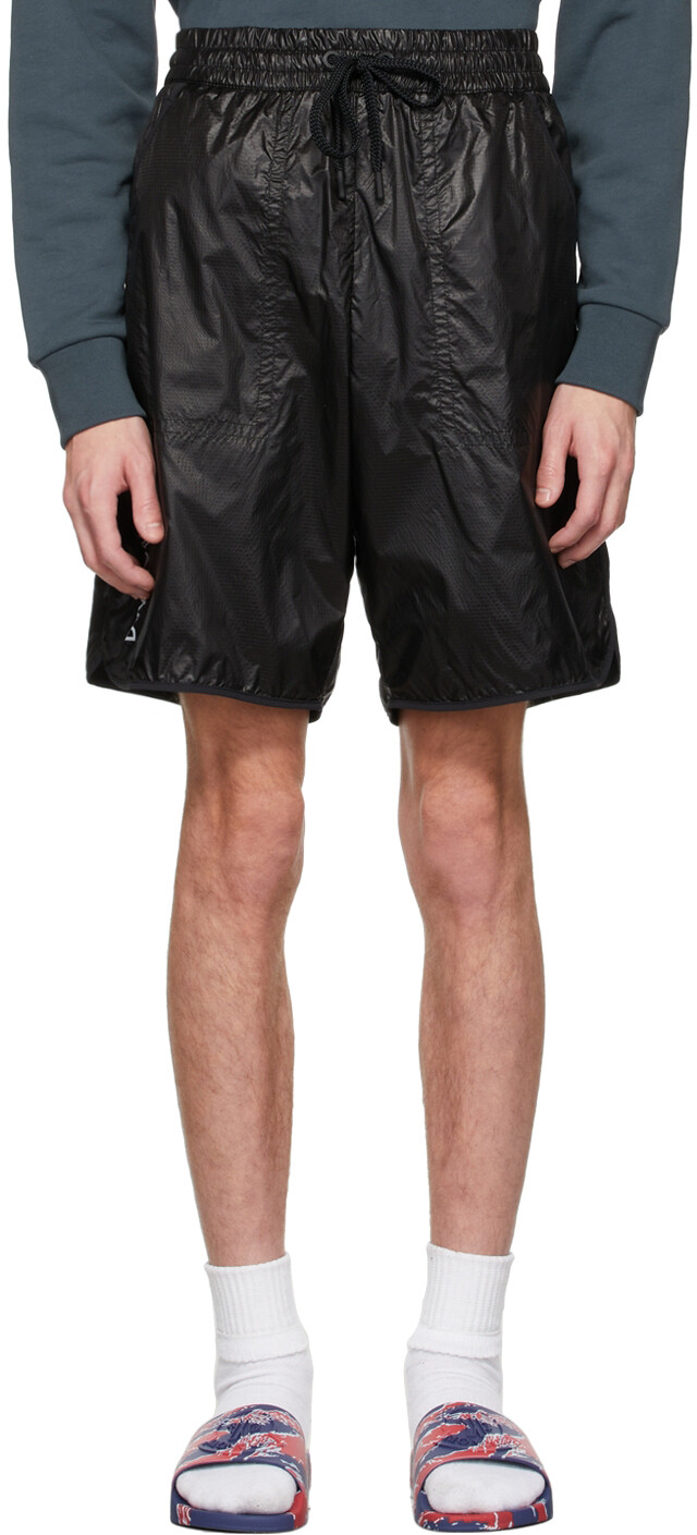 

Черные шорты из рипстопа Moncler Grenoble