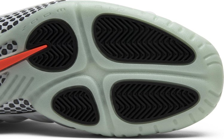 Nike foamposite cheap platinum