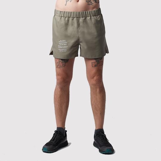 

C2C Running Shorts мужские, прочные короткие шорты для бега, светло-серые, без принта RUNAMICS, светло-серый