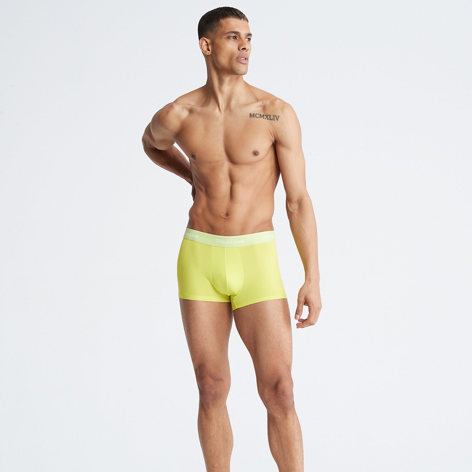 

Трусы Calvin Klein Pride This Is Love Tonal Low Rise, желтый