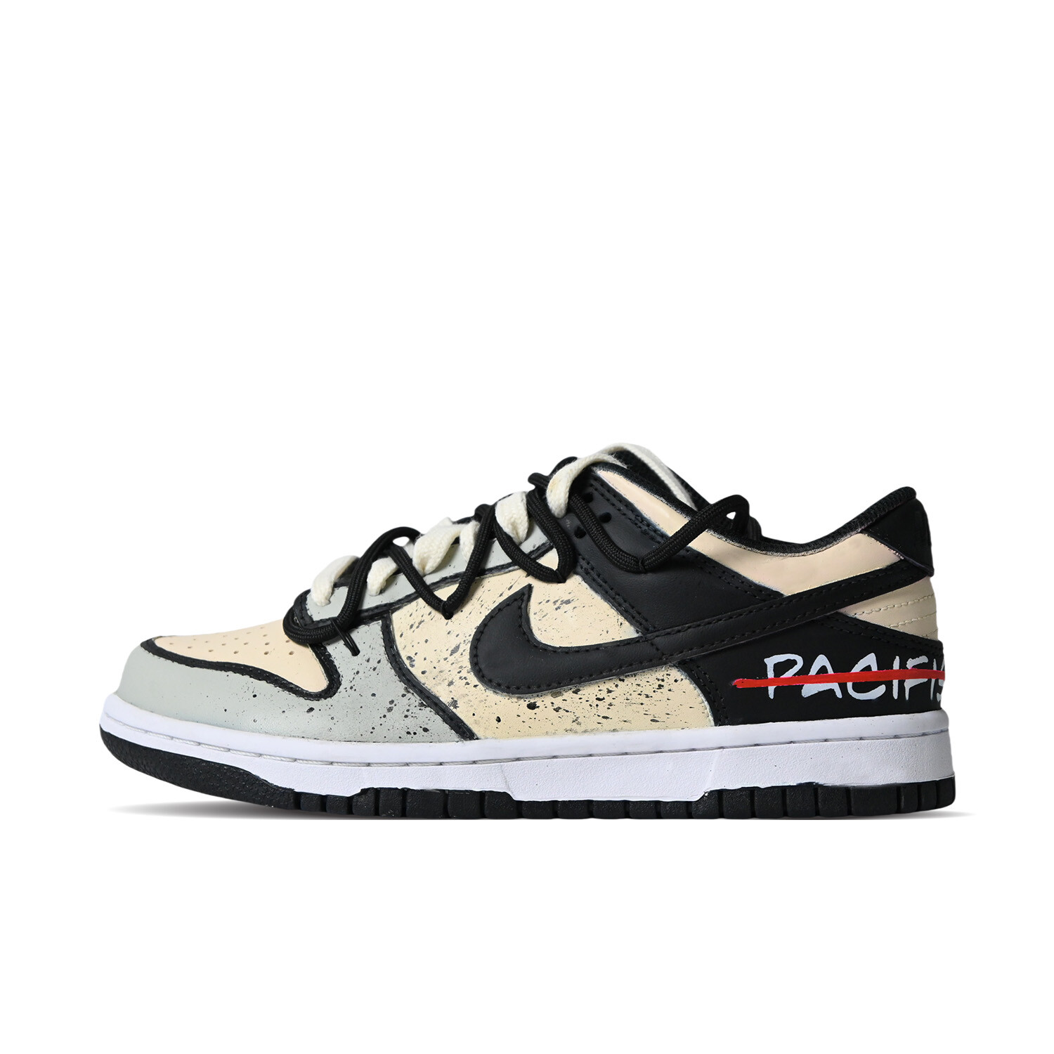 

Кроссовки Nike Dunk Skateboarding Shoes Women's Low-top White/black, белый