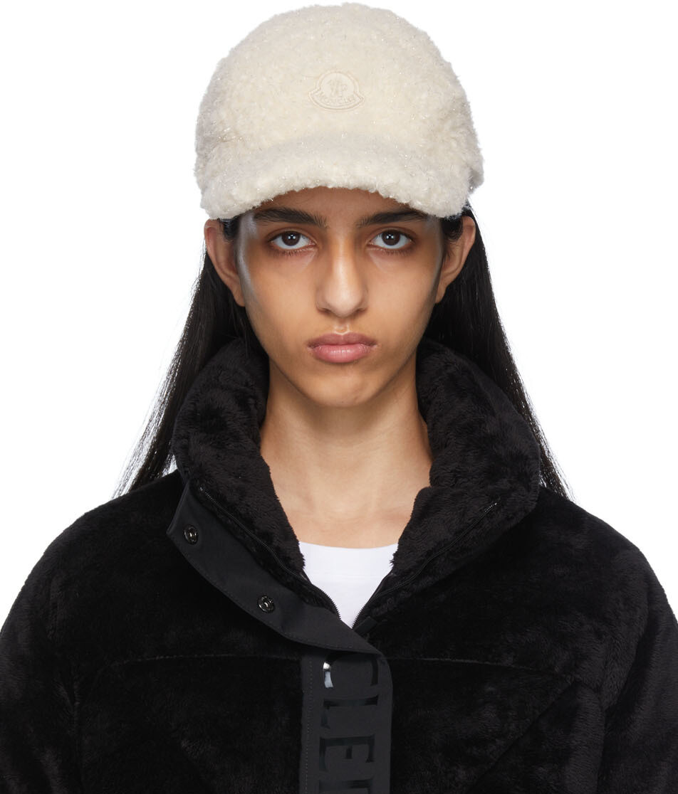 

Белая бейсболка металлик Moncler