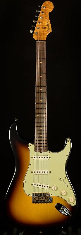 

Fender Custom Shop Wildwood 10 1961 Stratocaster - Реликвия подмастерья