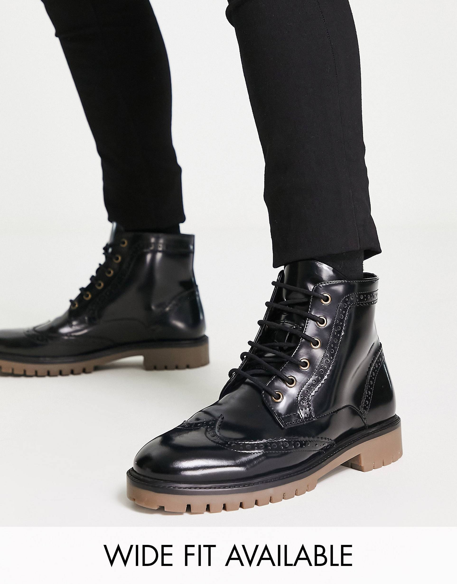 Ботинки броги на шнуровке из черной полированной кожи с контрастнойподошвой ASOS DESIGN – купить с доставкой из-за рубежа через платформу«CDEK.Shopping»