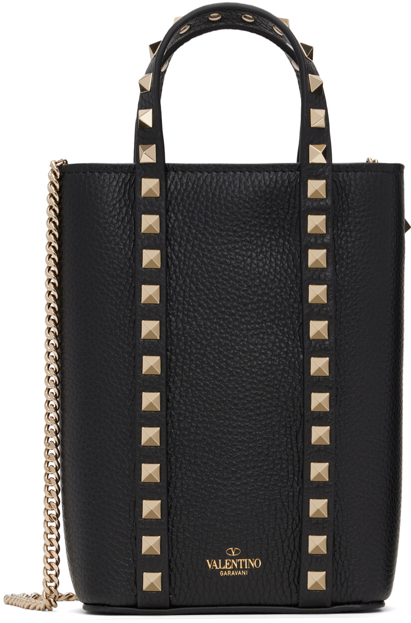 

Черная сумка Rockstud Valentino Garavani