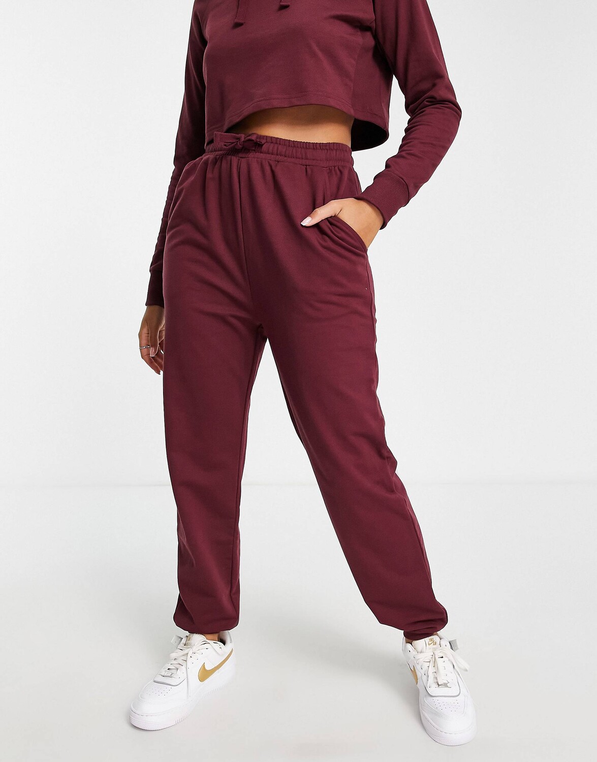 

Узкие джоггеры для тренинга с петлей сзади ASOS 4505 icon, Коричневый