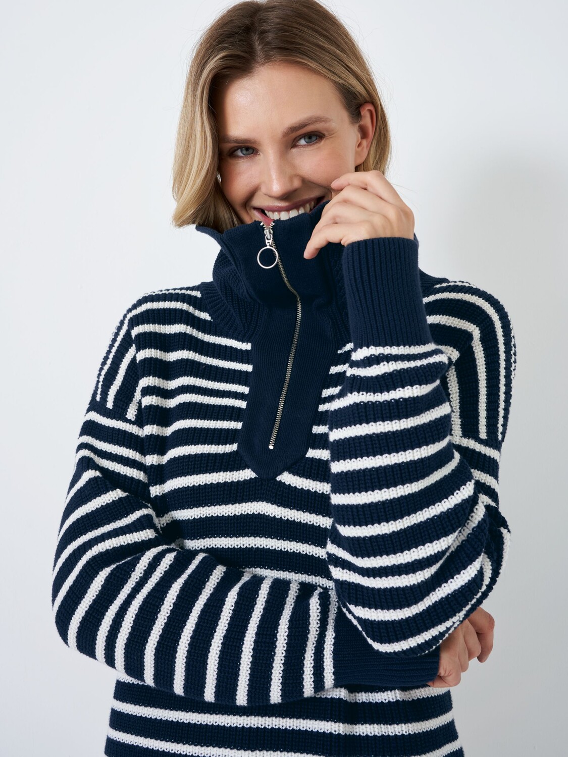

Джемпер с воротником на молнии в полоску Crew Clothing, темно-синий