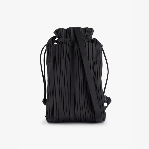 

Сумка через плечо с квадратными складками Pleats Please Issey Miyake, черный