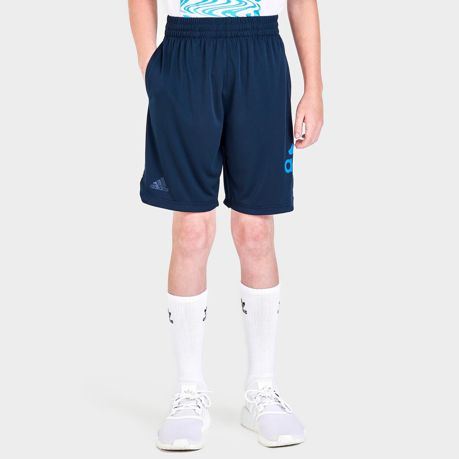 

Шорты с большим логотипом Adidas для мальчиков, синий