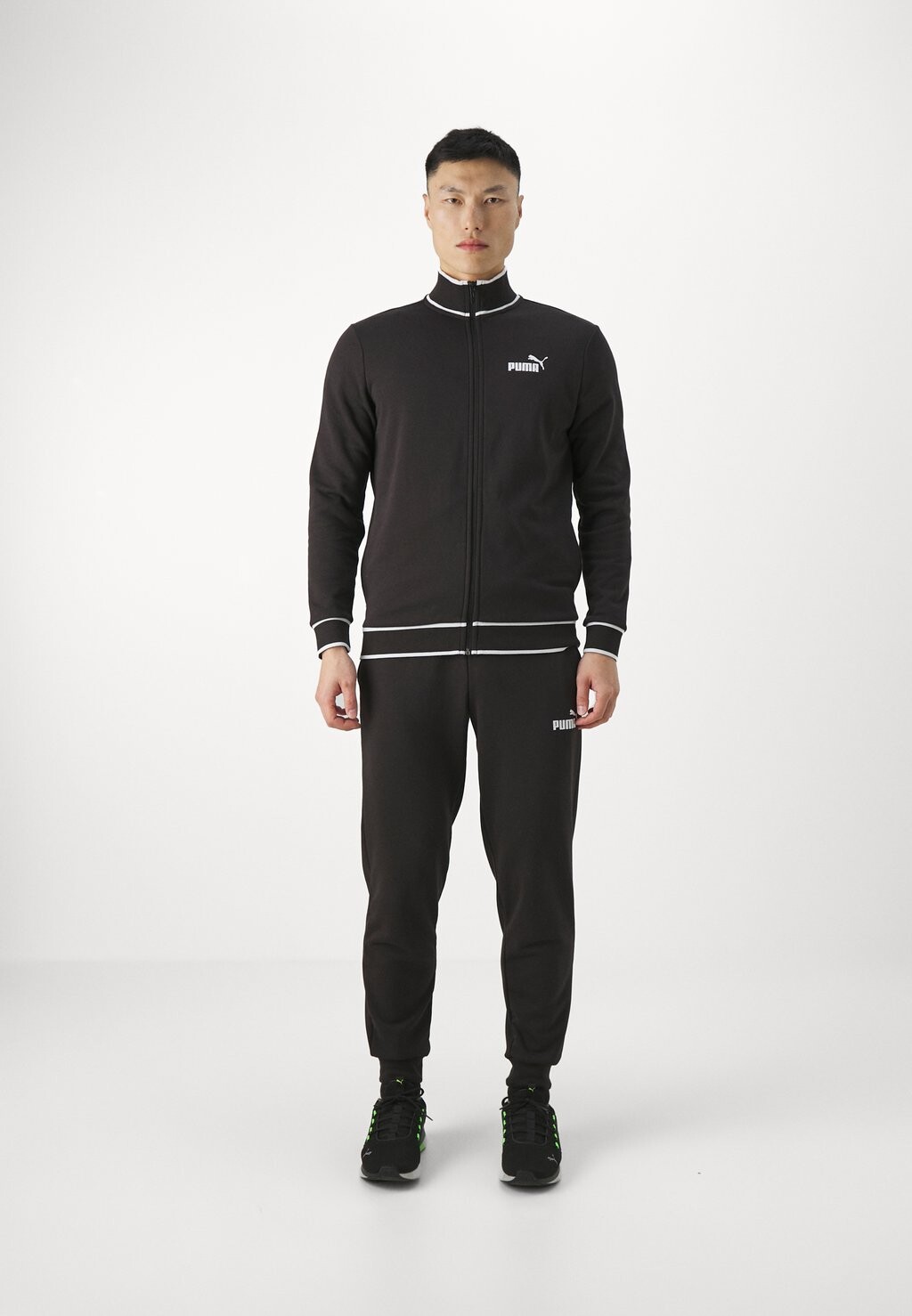 

Спортивный костюм TRACKSUIT Puma, цвет black