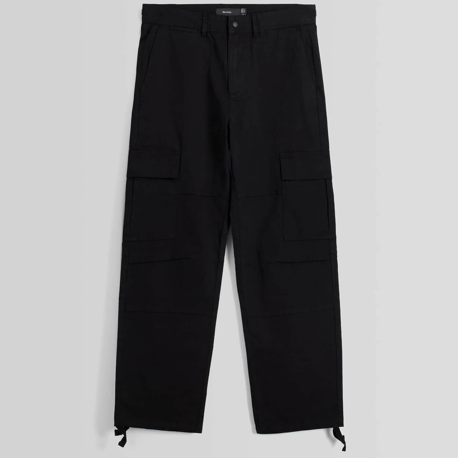 

Брюки Bershka Adjustable Wide-Leg Cargo, черный