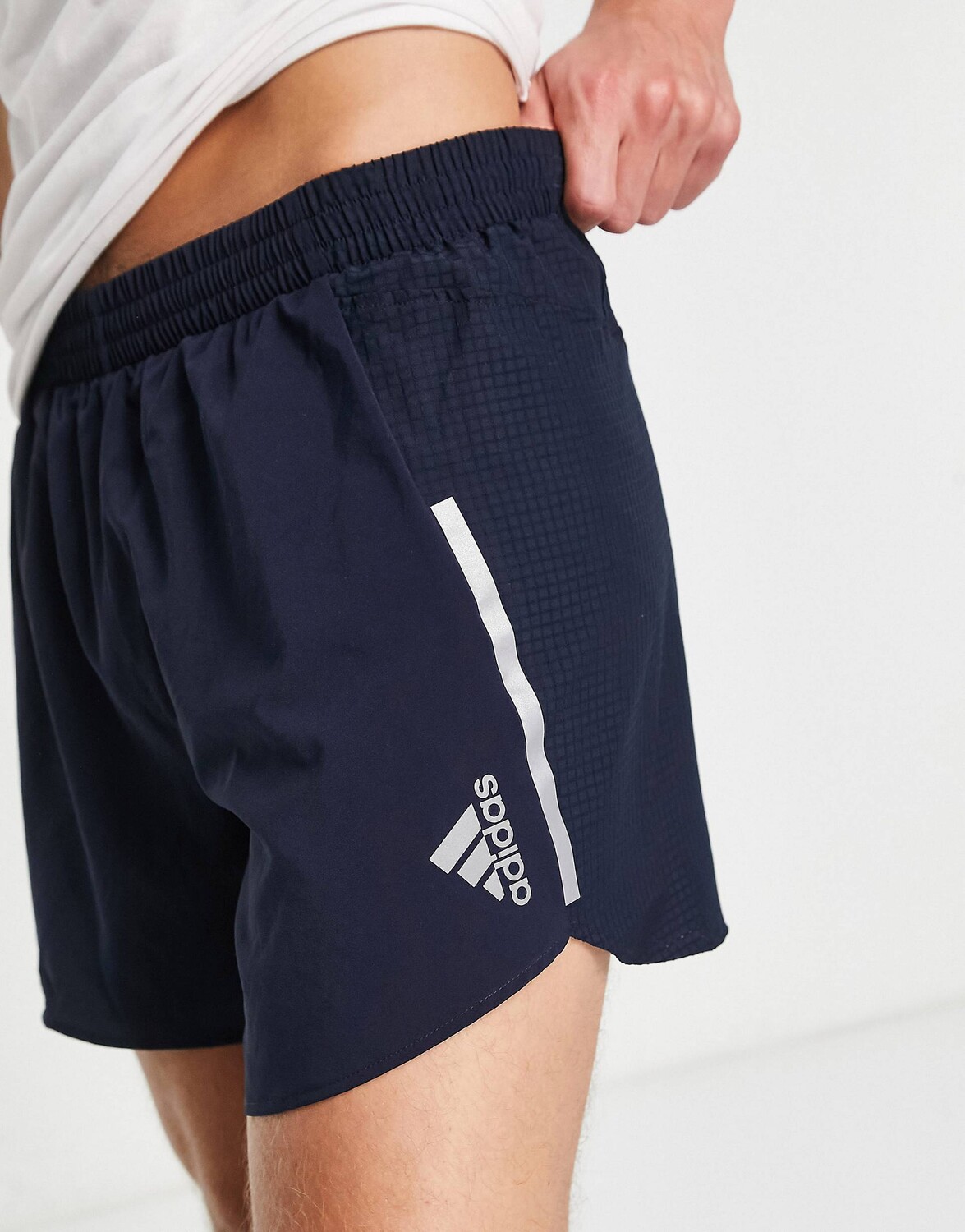 

Темно-синие шорты для бега adidas Running Design for Running