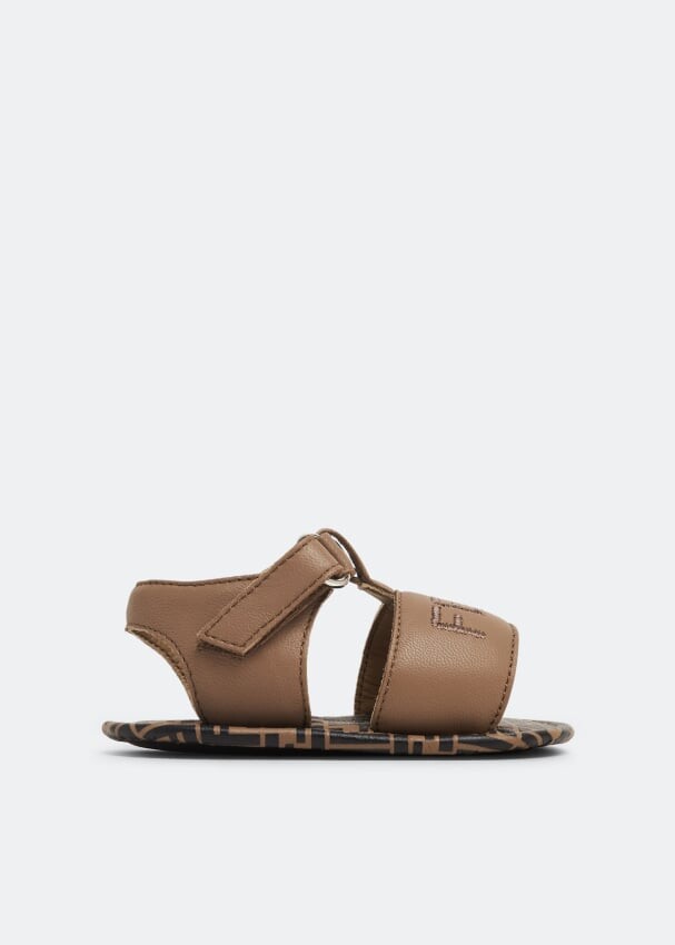 

Сандалии FENDI Logo sandals, коричневый
