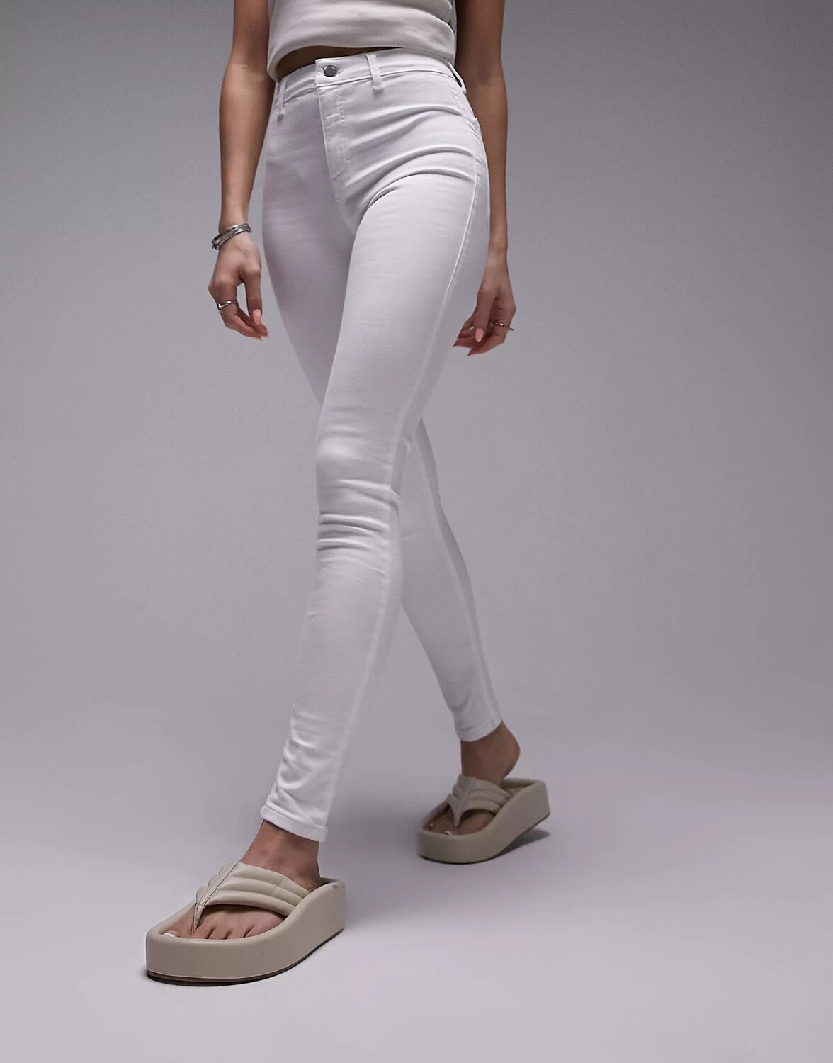 

Джинсы Topshop Joni, белый