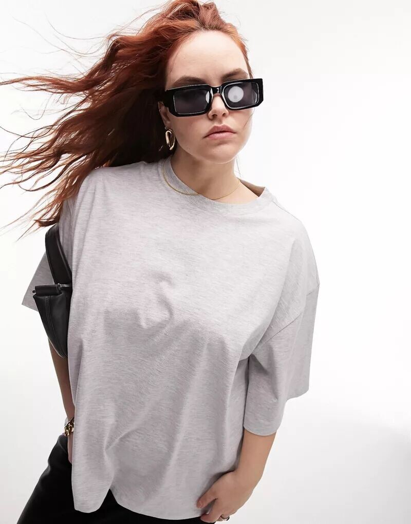 

Серая футболка оверсайз Topshop