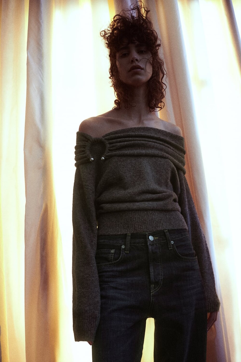 

Мягкий вязаный жилет ZARA, серый