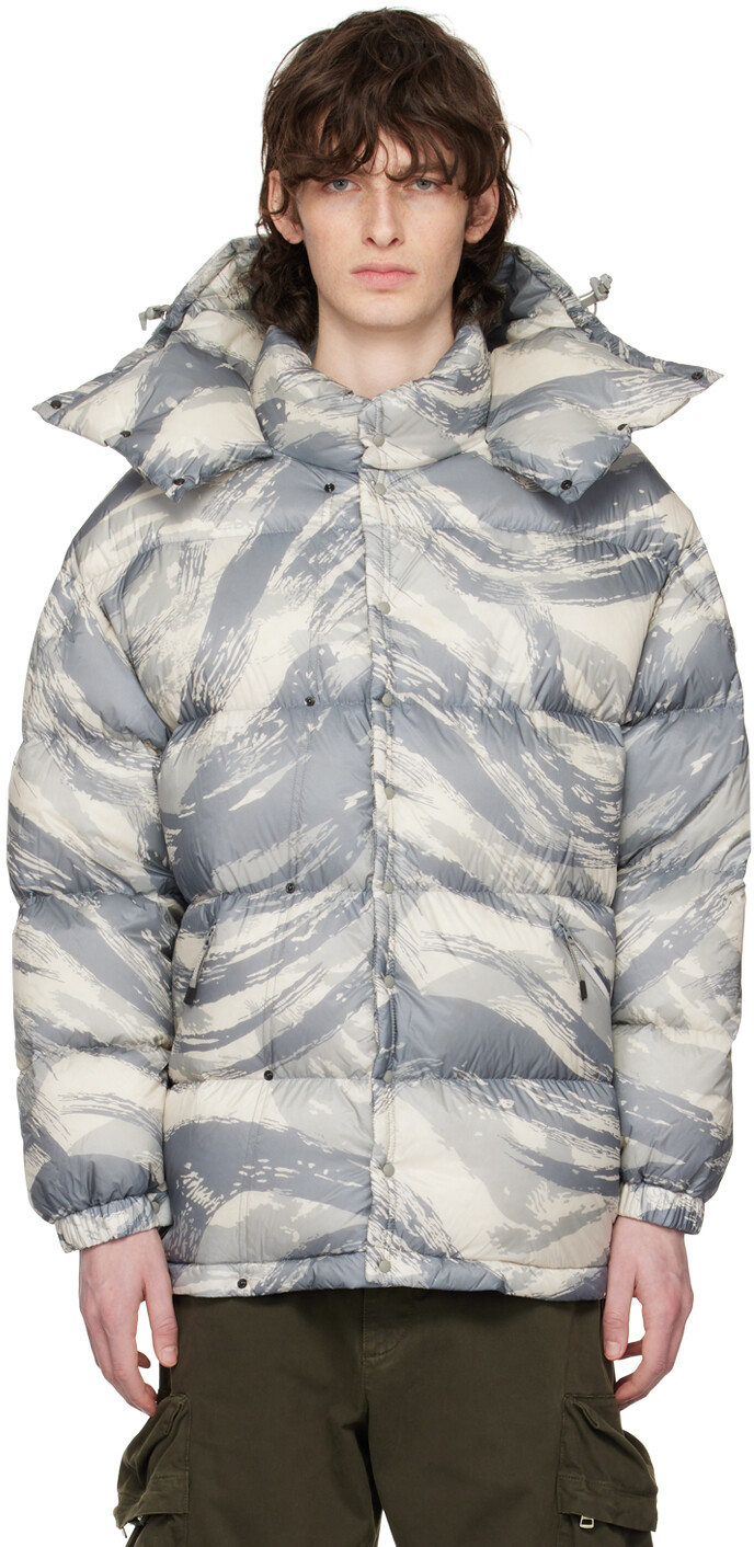 

4 Moncler Hyke Серый пуховик Galenstock Moncler Genius