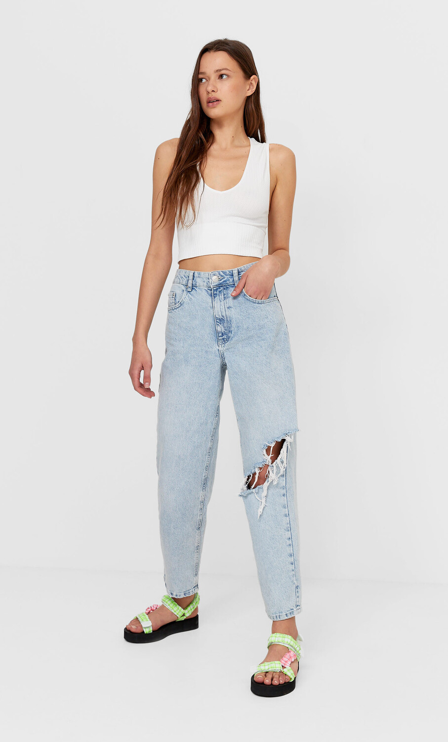 

Бесшовный топ вязки косами Stradivarius