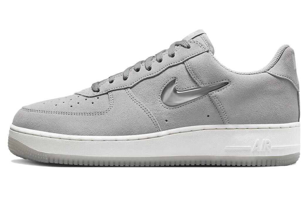 

Кроссовки Nike Air Force 1 '07 Low, серый