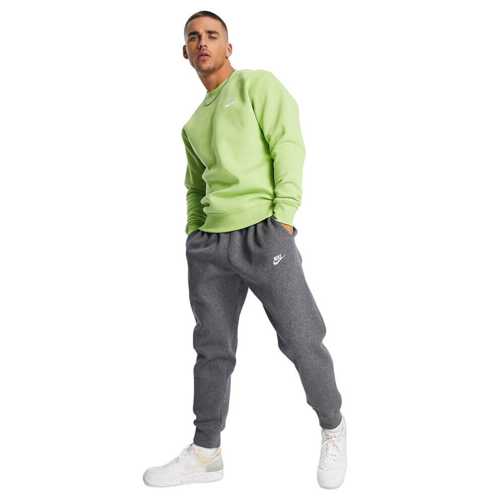 

Свитшот Nike Club Fleece, зеленый