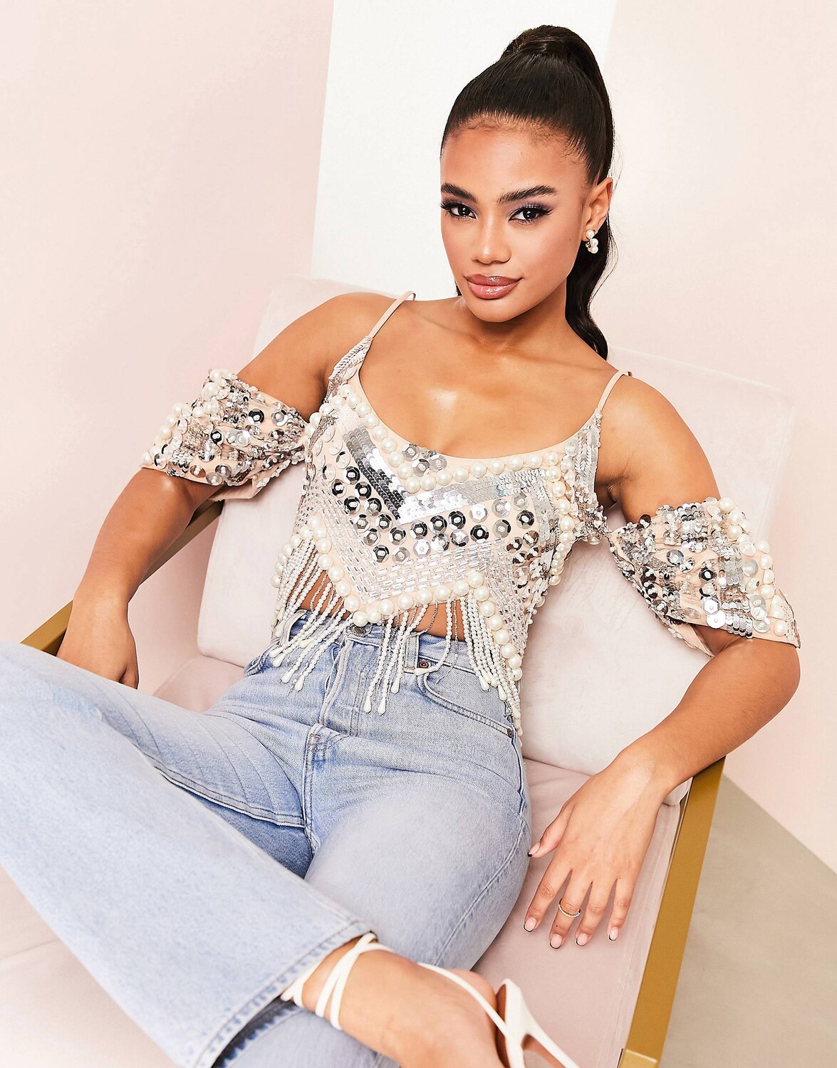 

Укороченный топ на бретелях с драпировкой ASOS LUXE, Серый