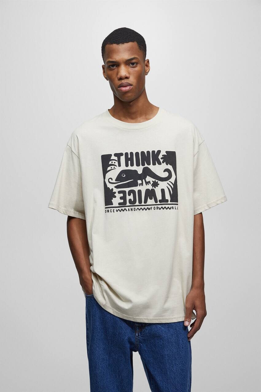 

Футболка с короткими рукавами и принтом Pull&Bear, кремовый