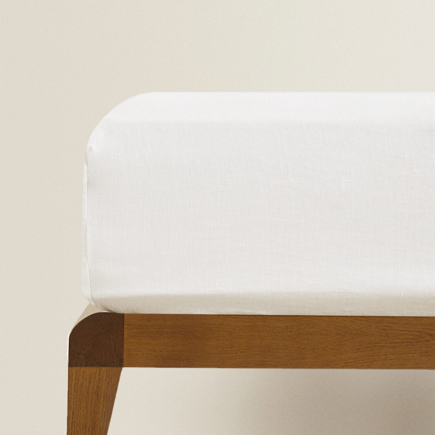 Простыня на резинке Zara Home Linen 310 г/м², белый простыня однотонная из стираного льна 150 x 250 см зеленый