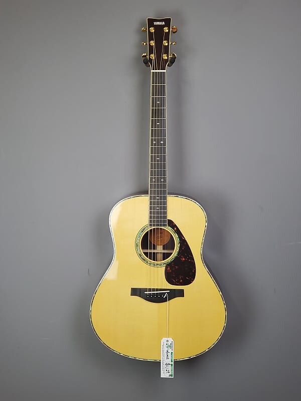 

Гитара LL16D Yamaha