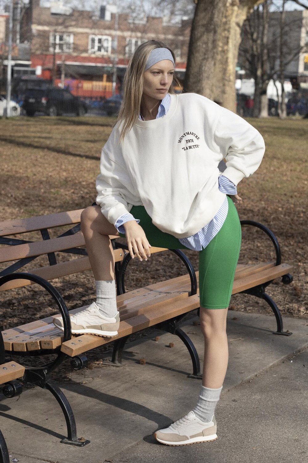 

Свитшот оверсайз со слоганом ZARA, белый