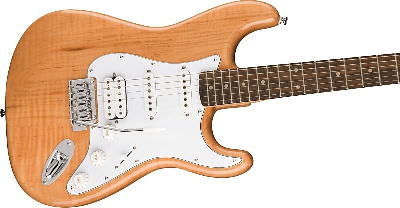 

Squier FSR Affinity Series Stratocaster HSS, лавровая накладка на гриф, белая накладка, натуральный цвет Fender 0378100521