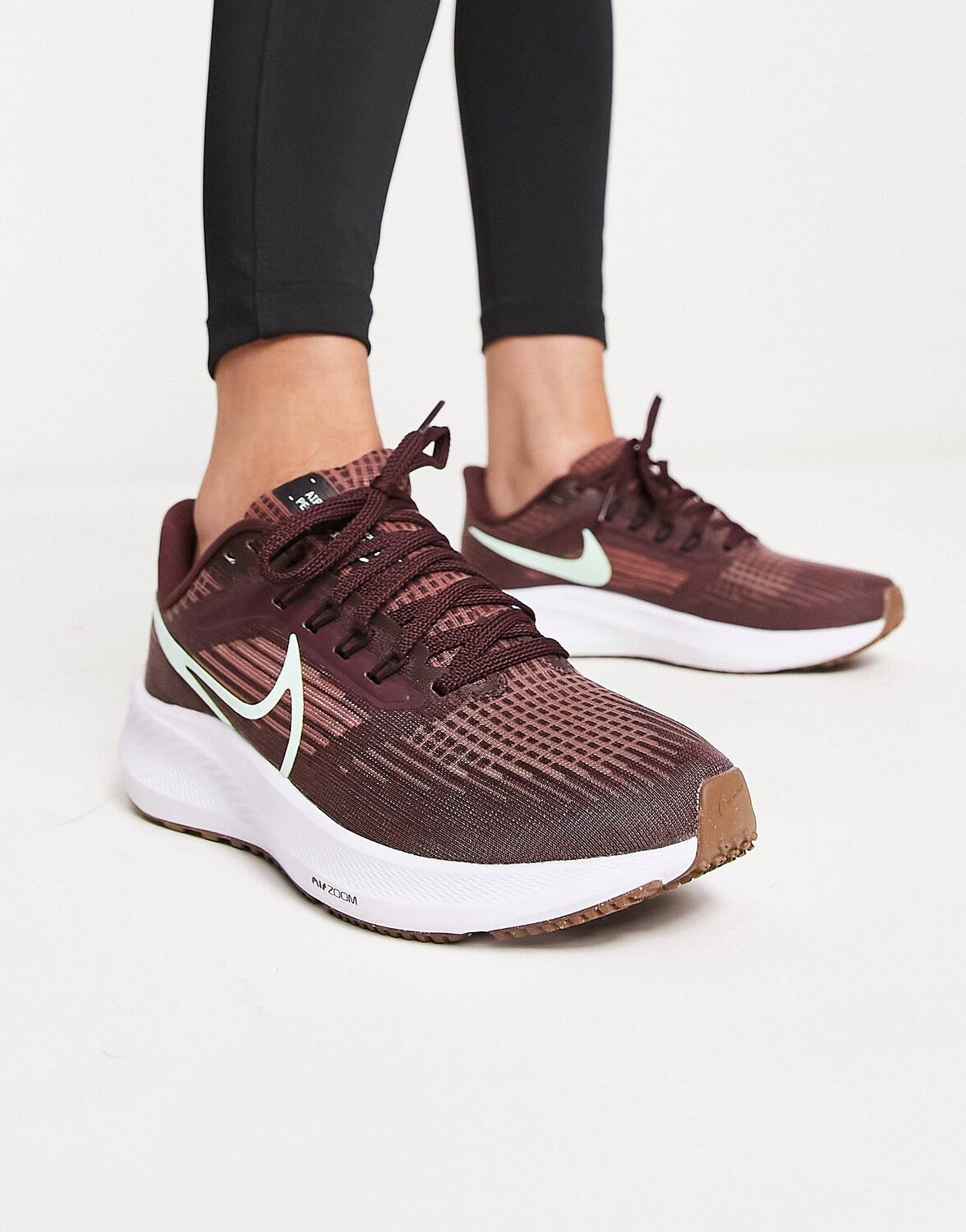 

Темно-красные кроссовки Nike Running Air Zoom Pegasus 39