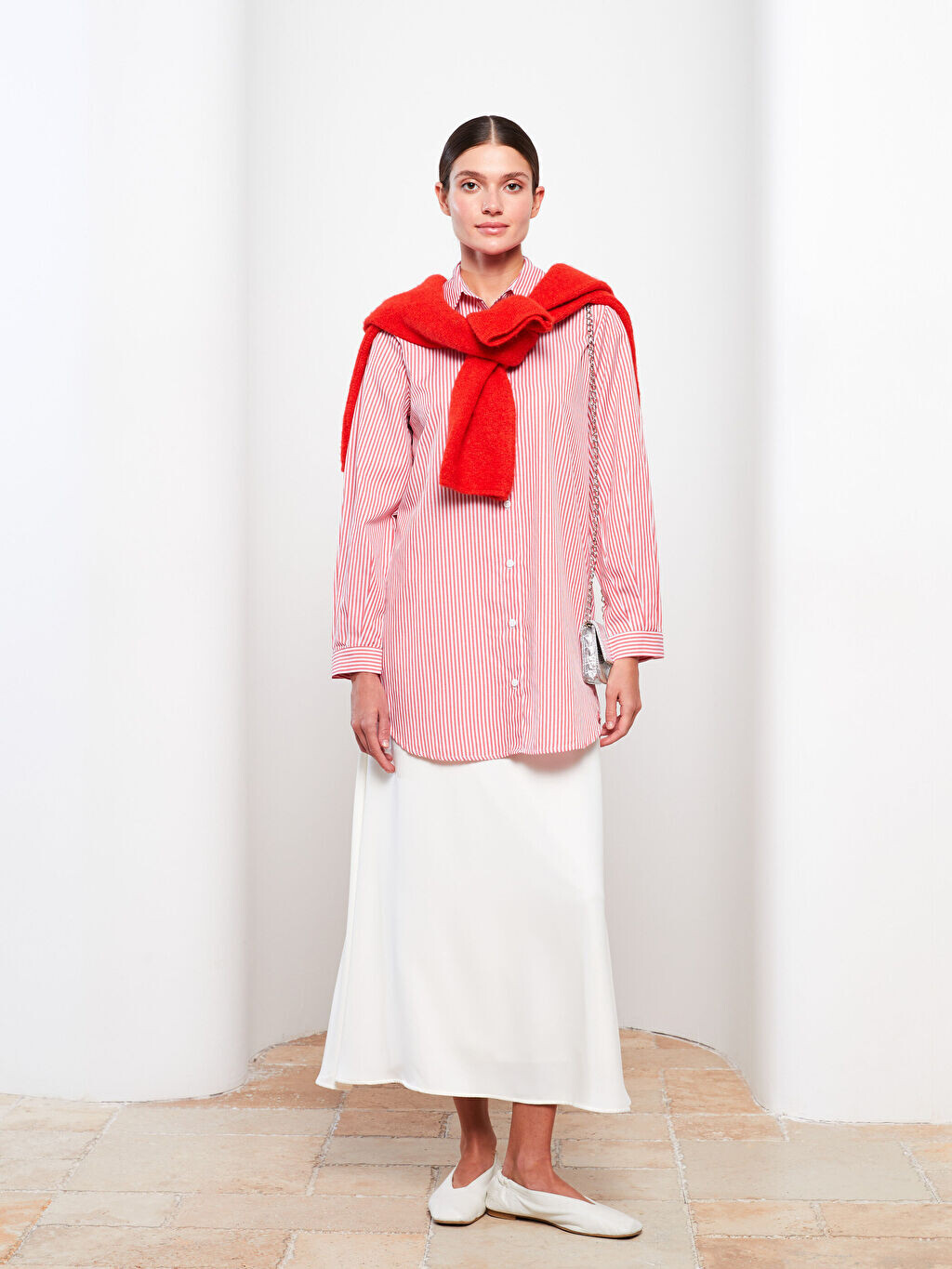 

Женская туника с прямым воротником и длинными рукавами LCW Modest