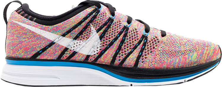 Colorful on sale flyknit nike