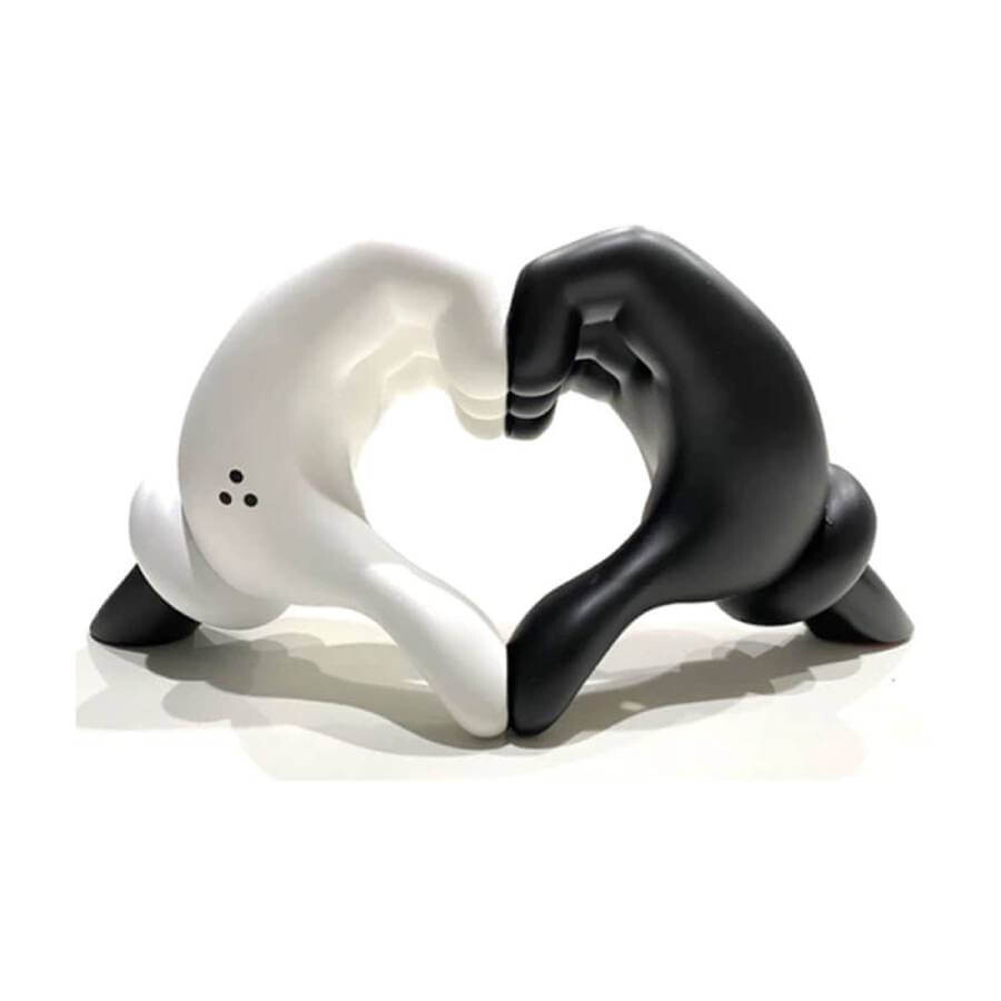 

Фигурка Slick OG Love Gloves Unity Hands