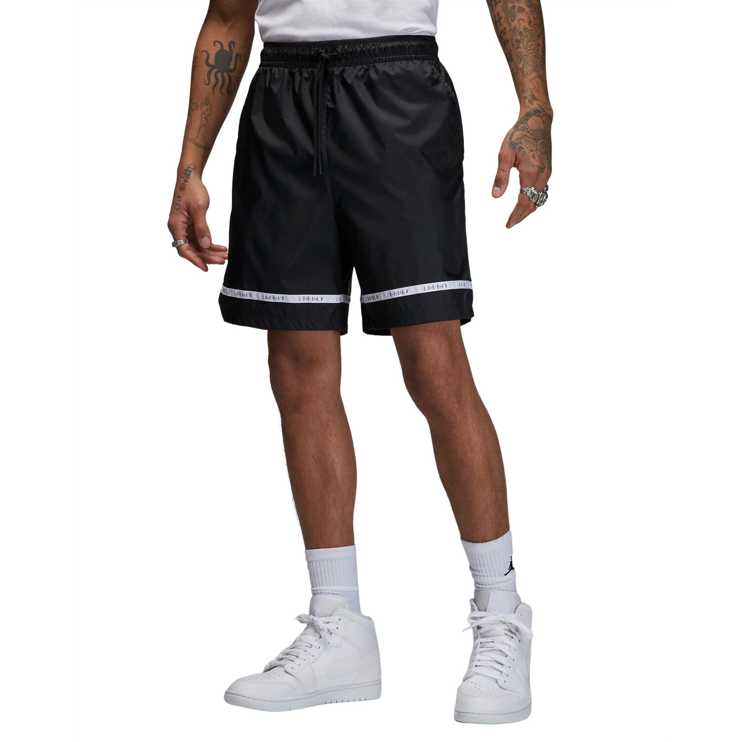 

Шорты Nike Jordan Essentials Men's Woven, черный