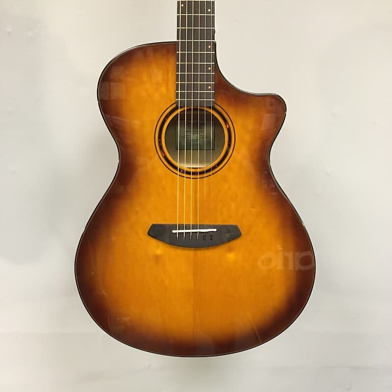 

Breedlove Pursuit Exotic S Concerto CE Tiger's Eye Myrtlewood B-Stock Pursuit Exotic S Concerto CE Myrtlewood