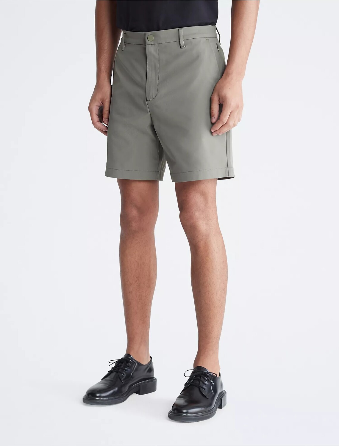 

Шорты Calvin Klein Athletic Stretch 9-Inch, серо-оливковый