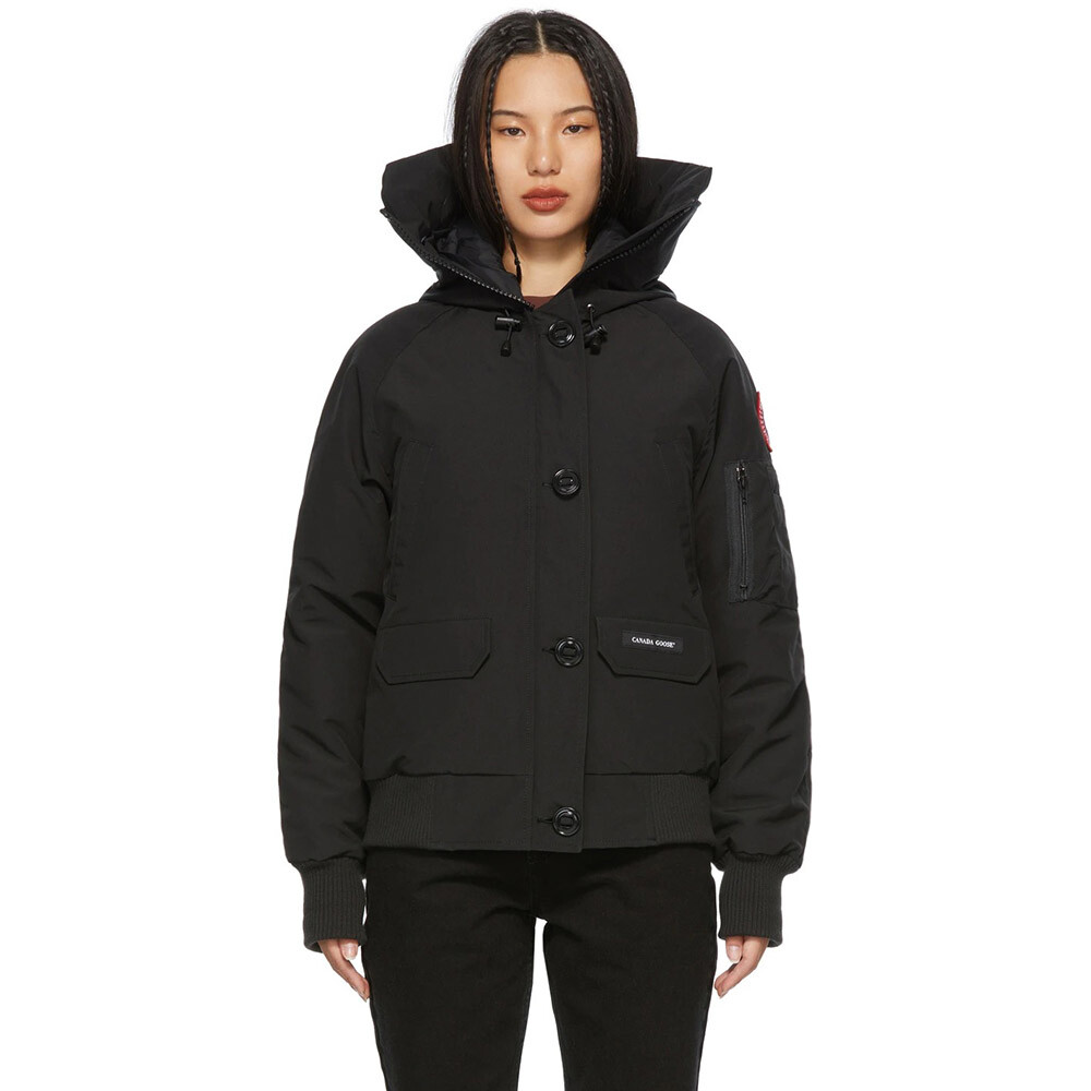

Пуховик Canada Goose Chilliwack, черный