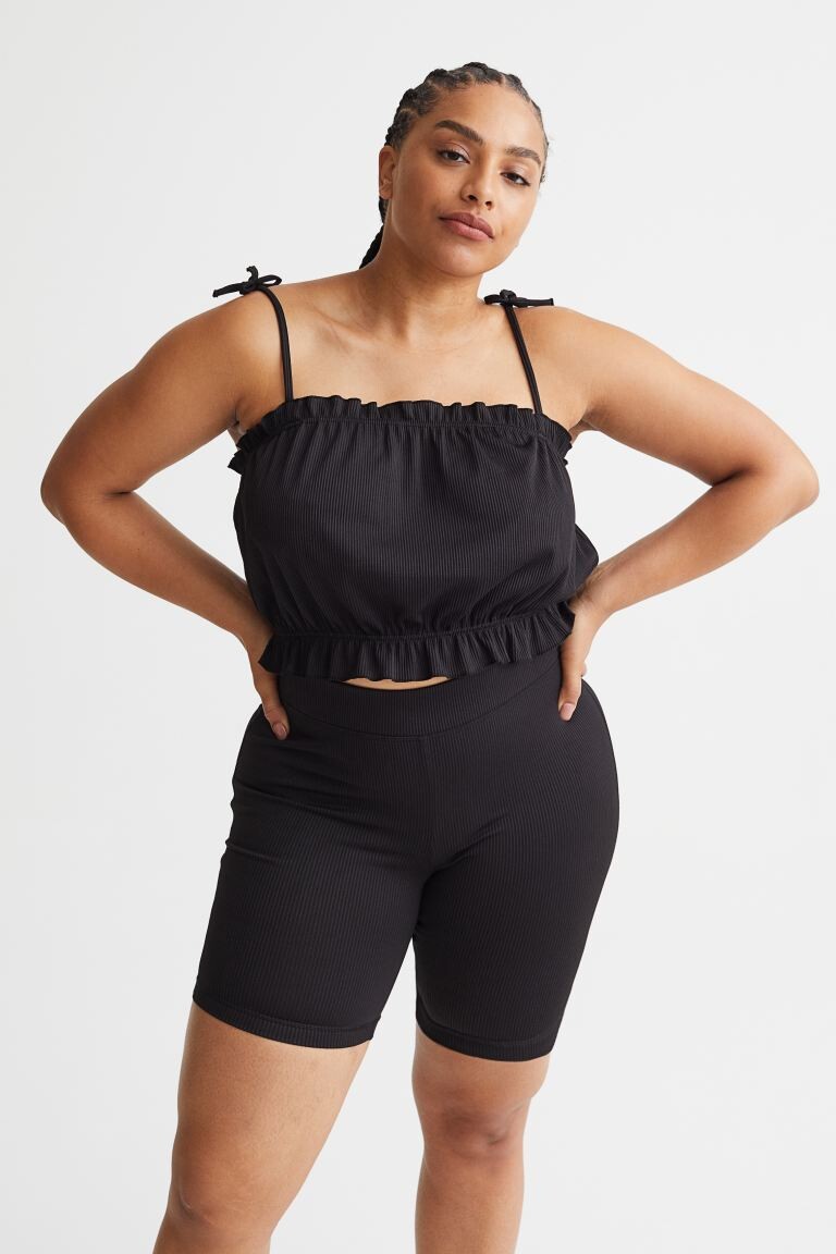 

Укороченный топ с оборками H&M, черный