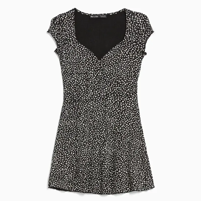 

Платье Bershka Printed Short Sleeve Mini With Neckline, черный