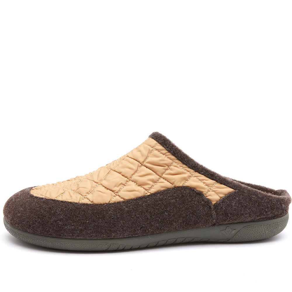 

Стеганая домашняя обувь Gurus Roomshoes