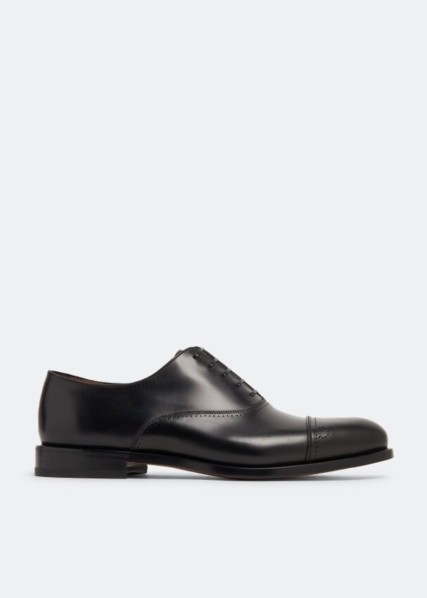 

Оксфорды FERRAGAMO Leather Oxford shoes, черный