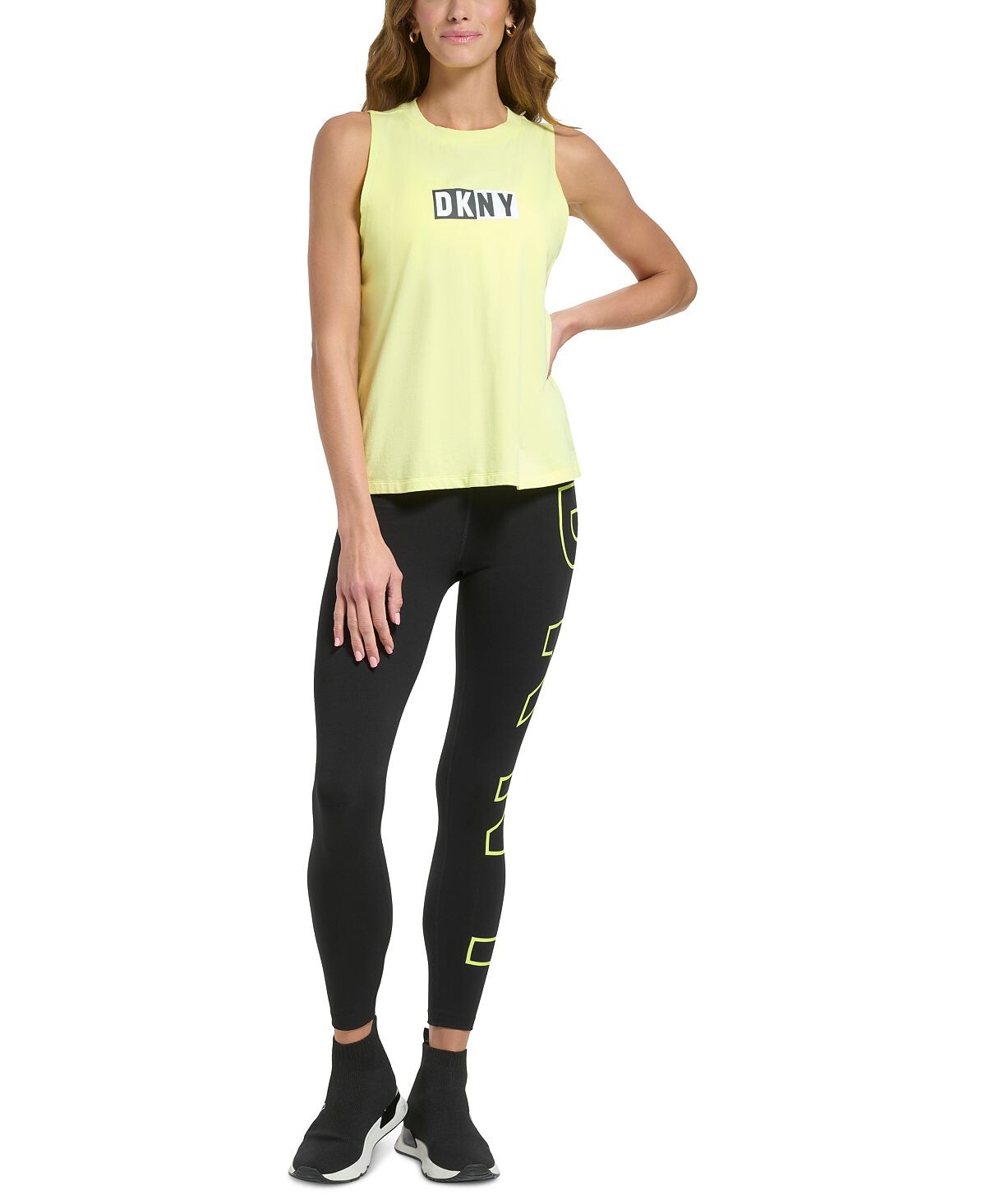 

Спортивная женская двухцветная майка с логотипом DKNY, мульти